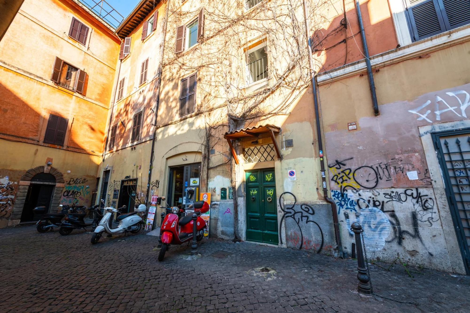 San Calisto Apartment Rome Luaran gambar